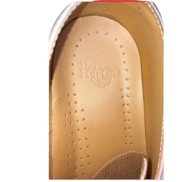 DOC DR. MARTENS Wanama Tan Oxfords Men’s Size US 8 UK 6 - Picture 9 of 11